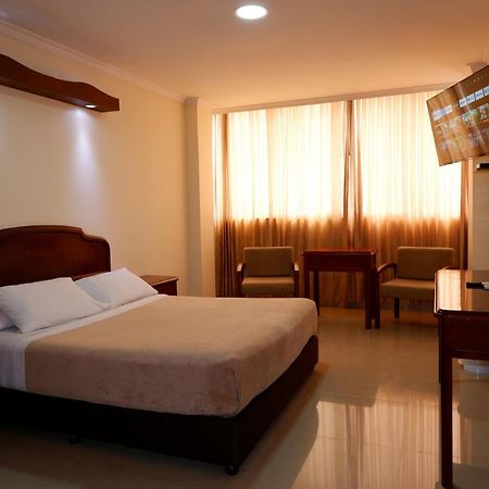 Hotel Maria Gloria Villavicencio Bagian luar foto