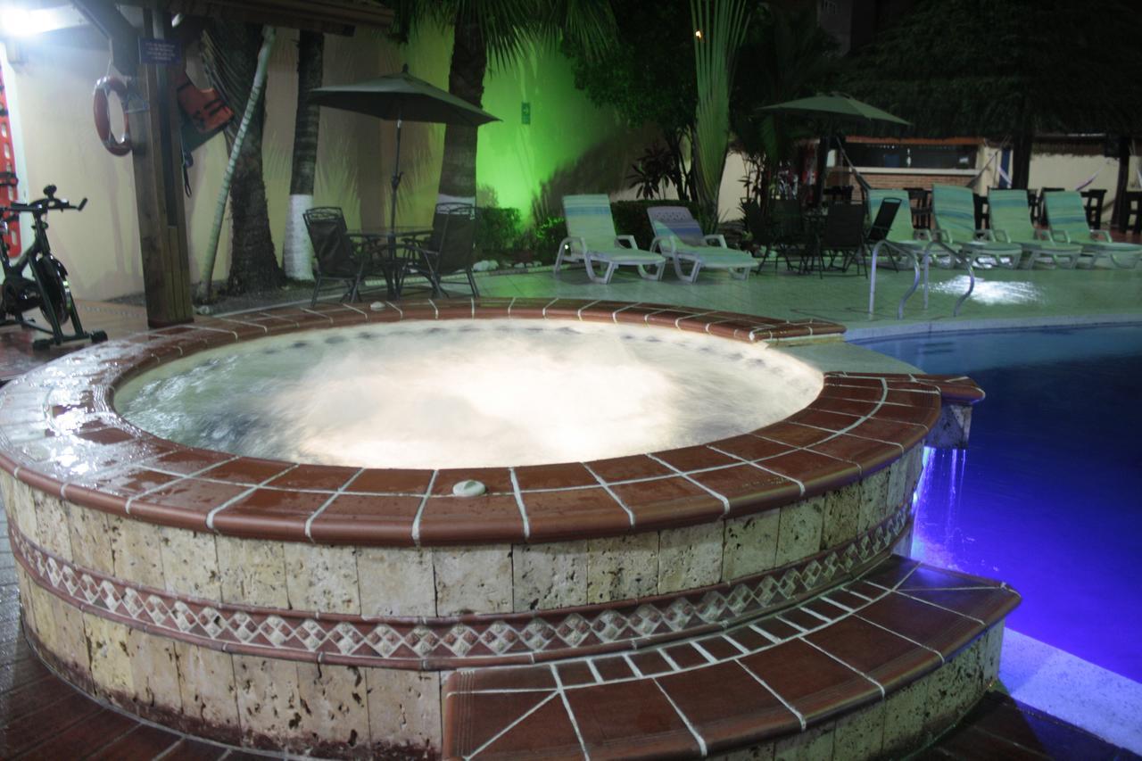 Hotel Maria Gloria Villavicencio Bagian luar foto